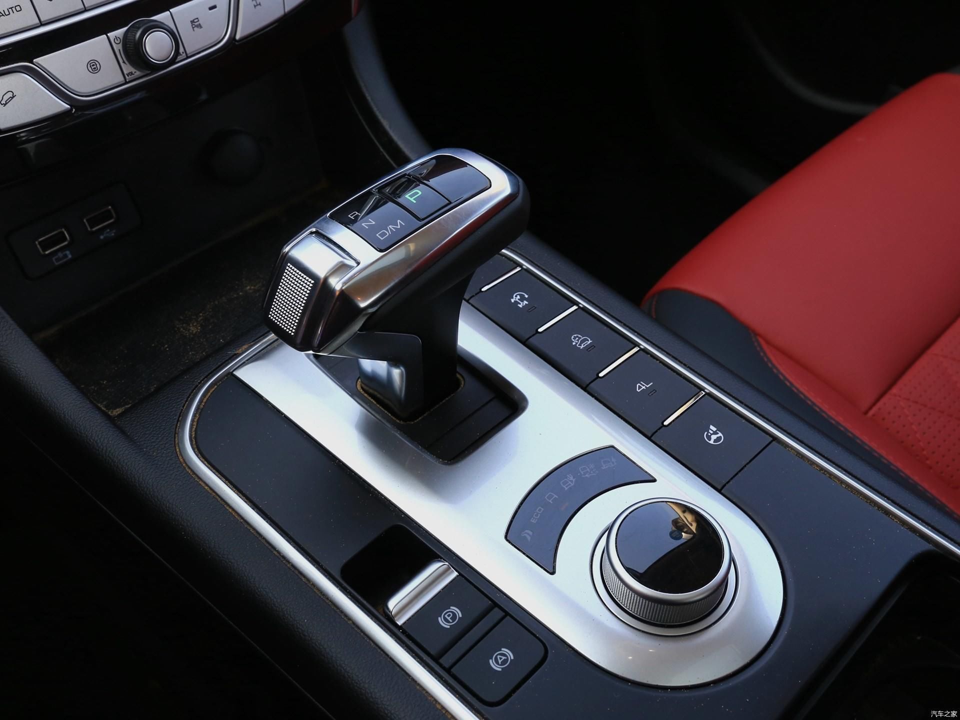  [强悍]三把差速锁/越野能力强悍 长城炮越野版4月上市