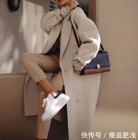  气质@时尚大衣穿搭，展示欧美简约风的不俗气质