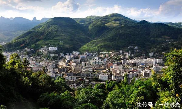 贵州最穷的10个县,有9个都是黔东南州的,其中是否有你的家乡? 贵州最穷的10个县,有9个都是黔东南州的,其中是否有你的家乡?