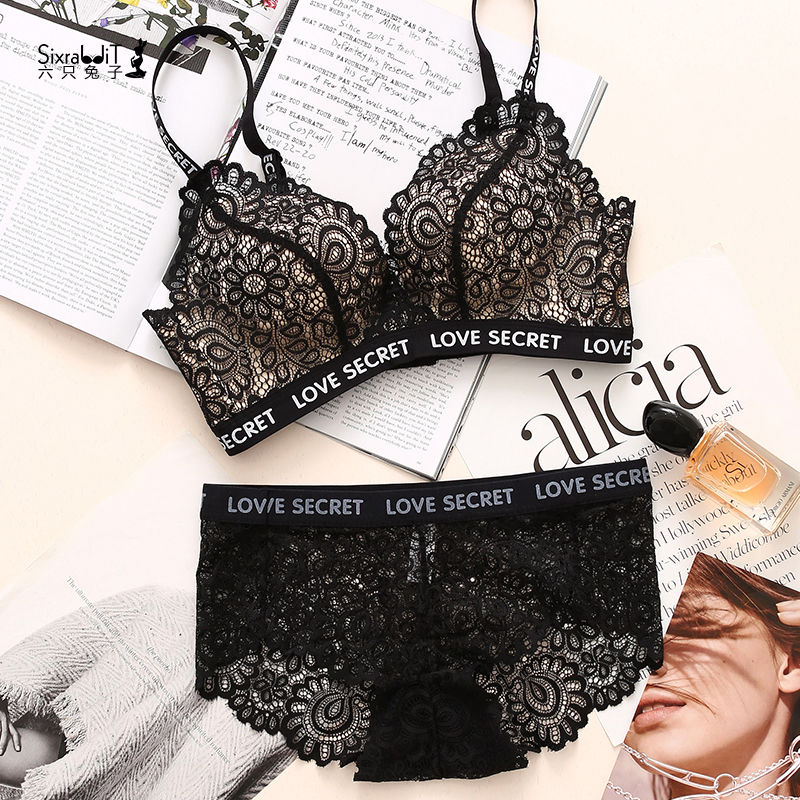 也许，你与性感之间只差了一套内衣