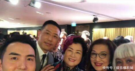 唐鹤德重病缠身出席友人生日会神采奕奕,一身