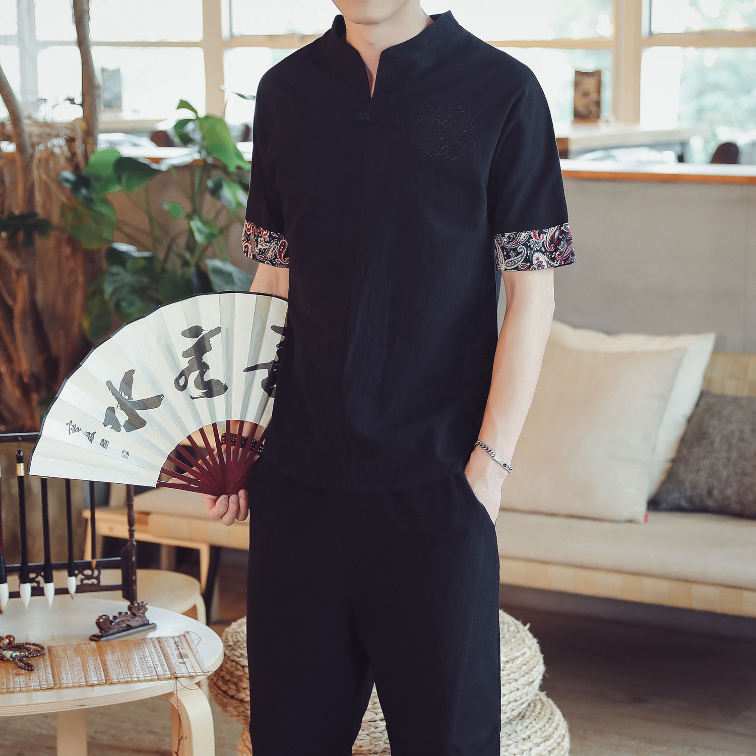 一个男人有没有魅力,我只看他这3个特征!十个男人九个准