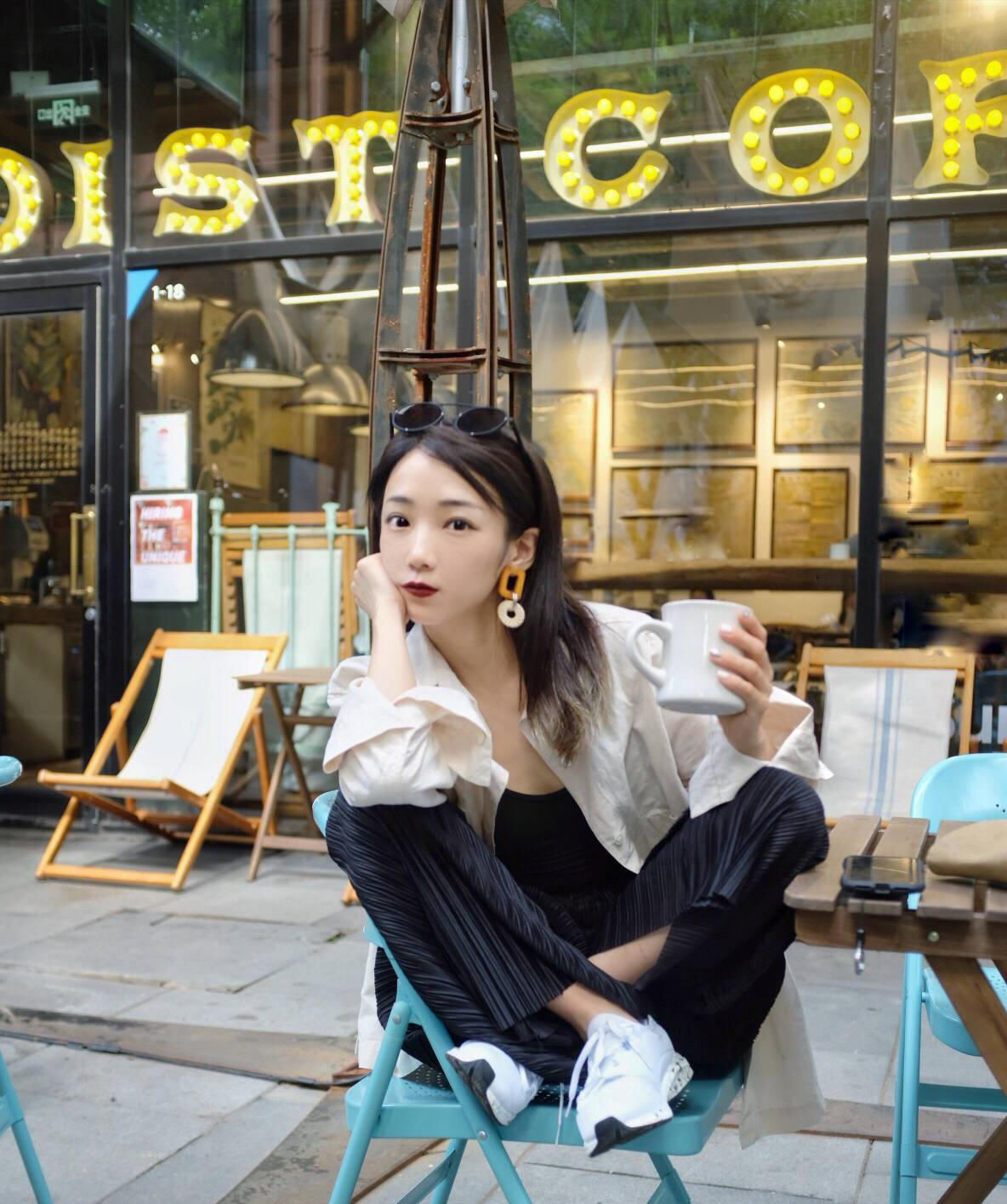  『用经典』掌握以下三种方法,便宜的衣服也能让你穿出高级感!