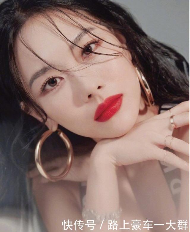 【高级】你是“高级脸”还是“网红脸”呢看看这四点就知道了,太准了!