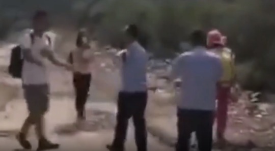 游客景区内“被限制人身自由”？ 景区管委会：劝返处理逃票者