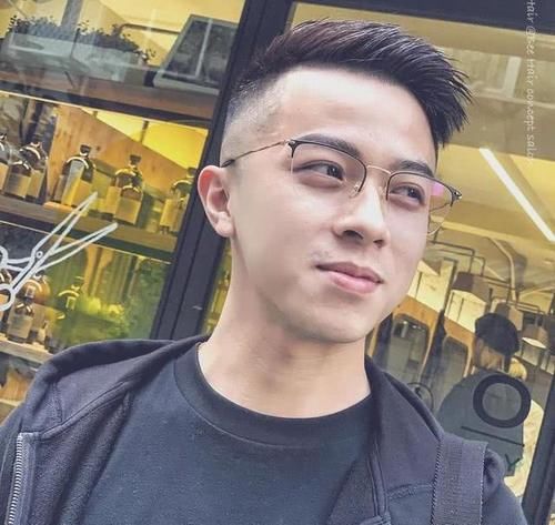  『合适自己』男发想帅就别乱剪，这22款发型足够了，干净，帅气，显精神