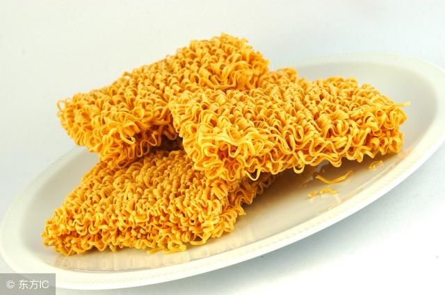 康师傅卖不动了，韩国出口的泡面中国人却买了近1亿美元