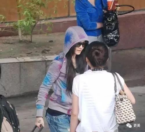 baby用CPB涂全身、林志玲打美白针，女明星为了“洗白”自己有多