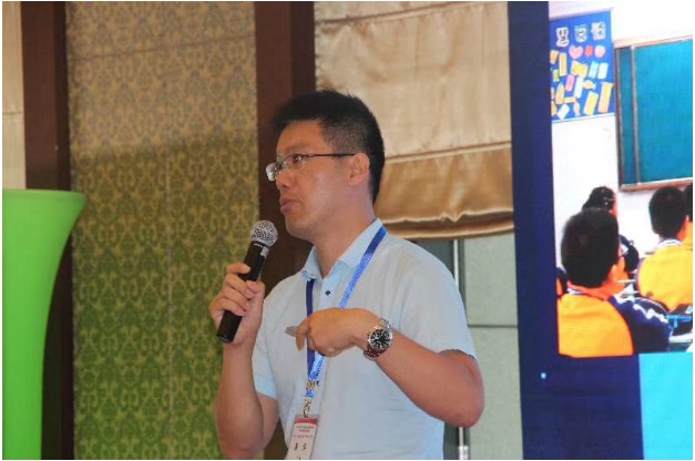 希沃亮相第九届靠谱COP学术交流观摩活动,共