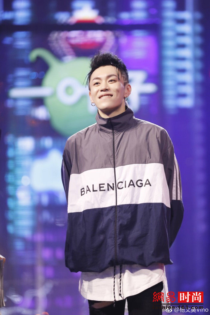 被耽误的穿搭博主 杨文昊私服酷帅范儿十足