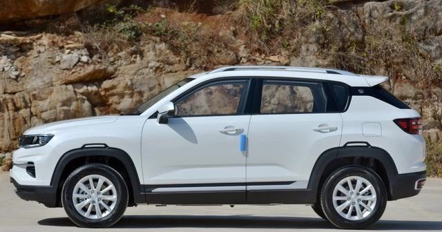  满油：厚道的国产，满油能跑680KM，配8速CVT+自动驾驶