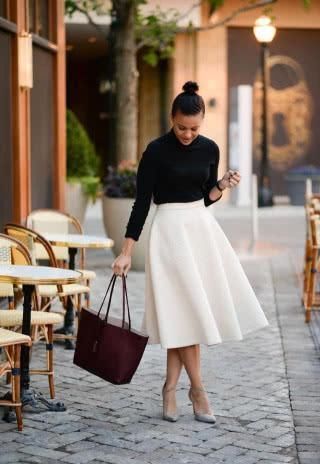 女人■女人一到30岁,千万不要穿这两个长度的裙子,不仅显胖还显矮!