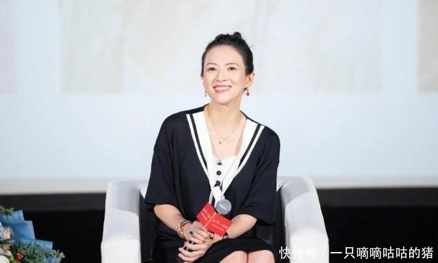  [面料]汪峰夫妇亮相，40岁章子怡穿短裙秀“体重不过百”，丸子头好少女