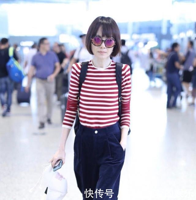 鲁豫的腰有多细这么紧的收腰裤都能穿上,真有80斤吗