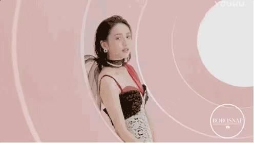 佟丽娅、赵丽颖、高圆圆、娜扎都在留短发，谁最美？