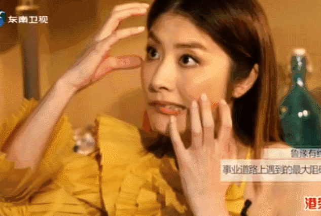 脸再大也拒绝整容，回怼代孕传闻，她是香港最后一个天后