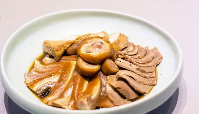  「粤菜」江苏扬州旅游，船娘个个貌美如花，淮扬菜比粤菜还好吃！