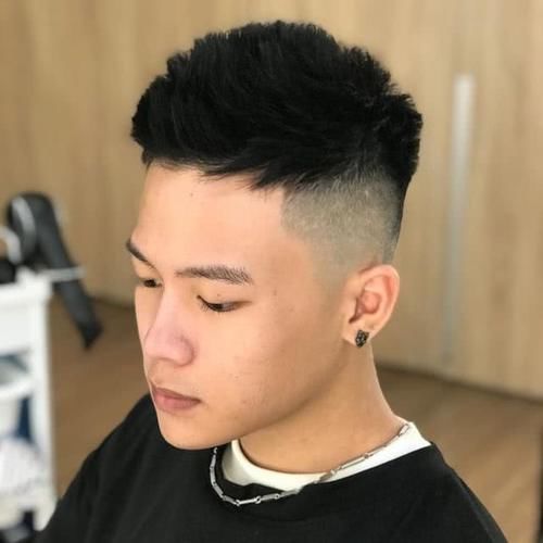  #适合#男生“头发偏硬”适合剪什么发型？建议你留这几款，阳光又帅气