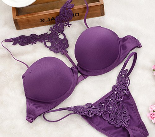 女人在家睡觉千万不能乱穿内内!像下面这样穿，女人味爆棚