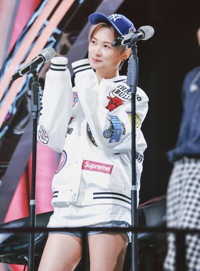 “李宇春被强吻事件”节目组道歉无人理，网友：继续维权！