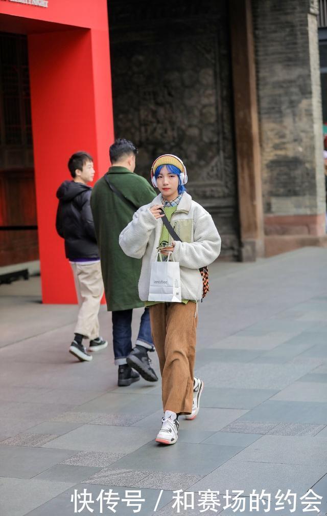  『个性』早春叠穿搭配来喽！搭出层次搭出个性，美到闺蜜都认不出