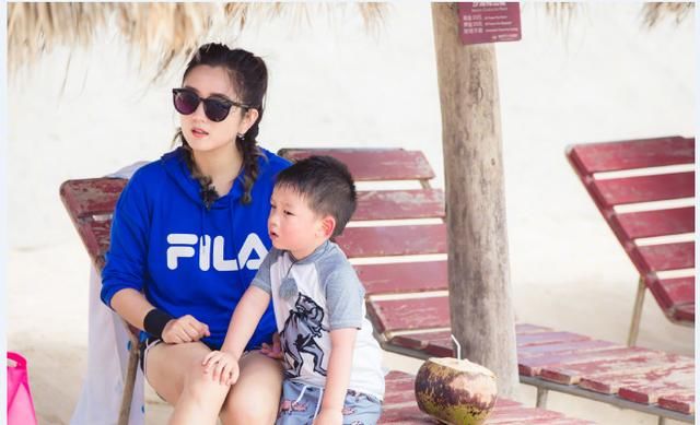 何洁儿子被造谣，忍无可忍微博怒斥黑心自媒体，标榜一个下马威