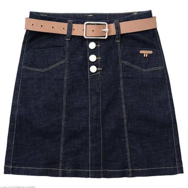 高跟黑丝配短裙，这才是这个夏天最性感的穿搭