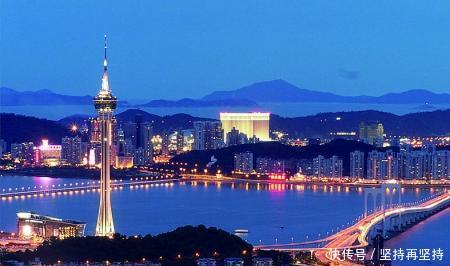 中国号称“亚洲不夜城”的城市, 夜色比北京上海美, 来了就不想走