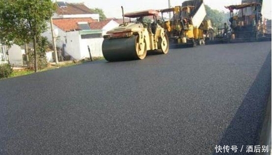 中国首条用“垃圾”建造的公路，全长122公里，用了600万吨垃圾