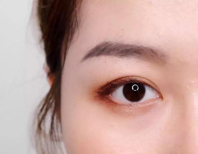 发际线男孩花2500修的眉毛这个鸟样