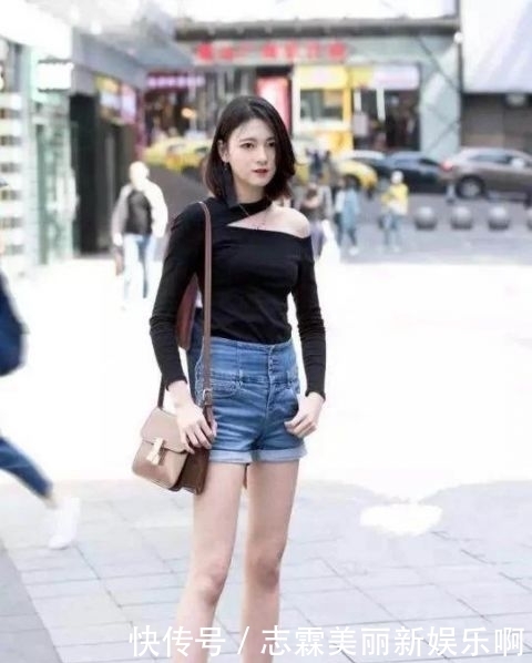  [气质]街拍：气质成熟的美女，知性的美感，十分的养眼