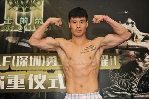 邱建良一番言论惹怒拳击大佬，郭晨冬携旗下一众选手下场开撕！