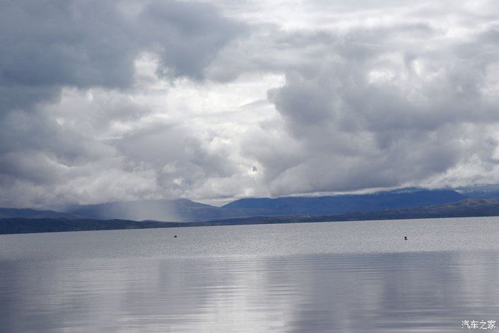 自驾比亚迪唐新能源新藏线阿里到日喀则风雨变幻，景色变化突然