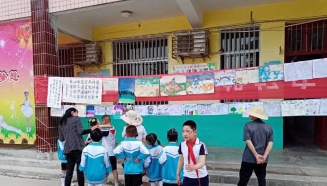  「家庭教育」家长要做好一件事，它比孩子上名校更重要，只是许多人体会不到