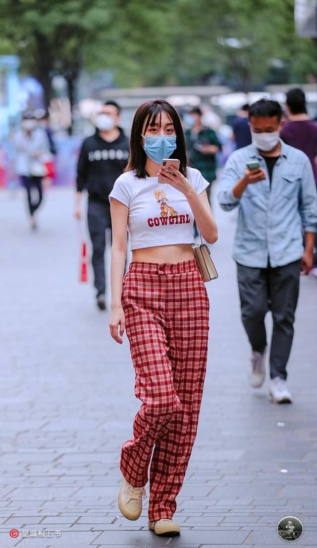  你也能够：街拍：我们在时尚领域所学到的东西是需要灵活的运用的