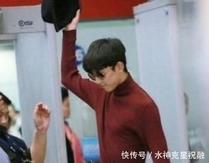 『检查』明星过安检:娜扎做作,杨洋撩女安检员,吴磊高冷,就服张艺兴!