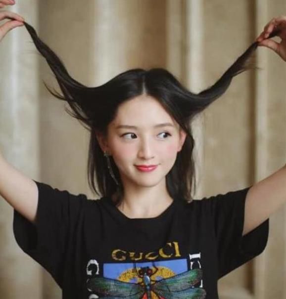  [悄悄]女生洗完头后，坚持做到这“3点”，头发悄悄顺滑，发量也变多了！