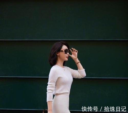 #宽松的版型#今年春天不要错过杏色穿搭,可盐可甜,百搭且不挑人
