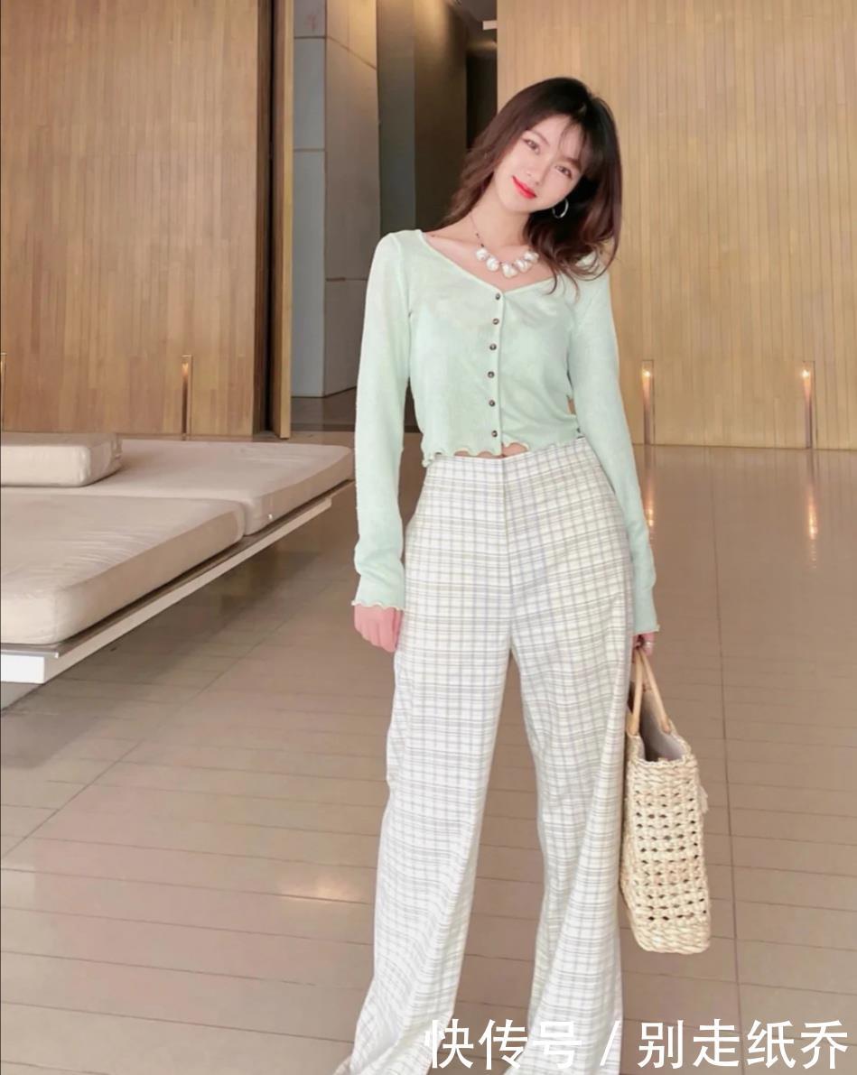 感觉:魅力超群的小资穿搭,女生们赶快学起来,初夏赚足回头率