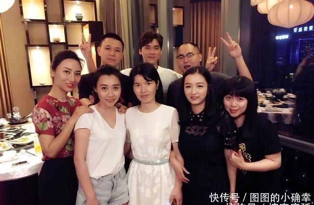 刘嘉玲同学聚会照曝光,网友太扎心,以后再也不参加聚会了