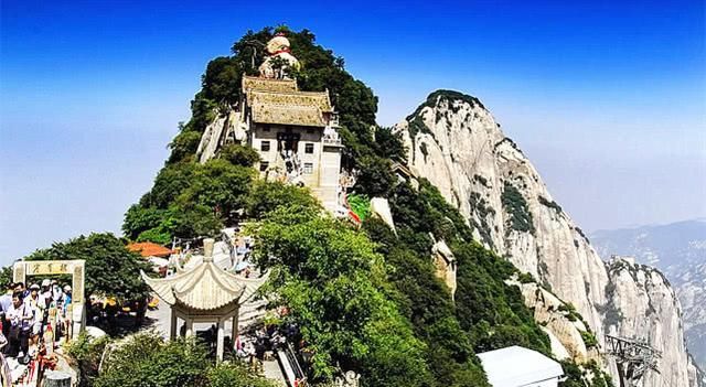 中国“最著名”的10座大山，如果你爬过了三座，只能算是及格