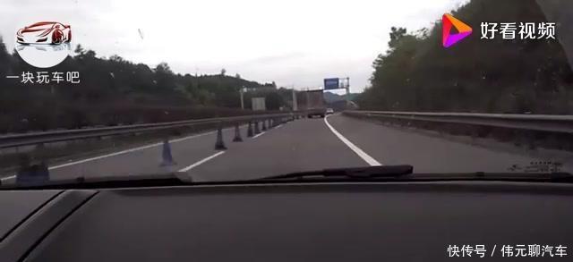 跑高速时，三条车道哪条车道最安全？很多车主都搞错了！
