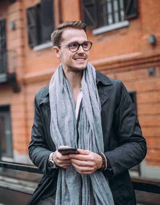  「杜邦SORONA型感面料」心动不如“型动”，入春风衣穿出知性魅力