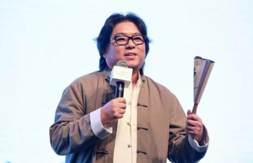 『清华北大』毕业于清华北大的4位明星,个个都才华横溢,我猜你只知道撒贝宁