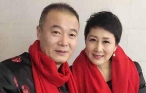  [身价]58岁“国民妈妈”凯丽，富豪丈夫身价过亿，女儿颜值爆棚也是演员