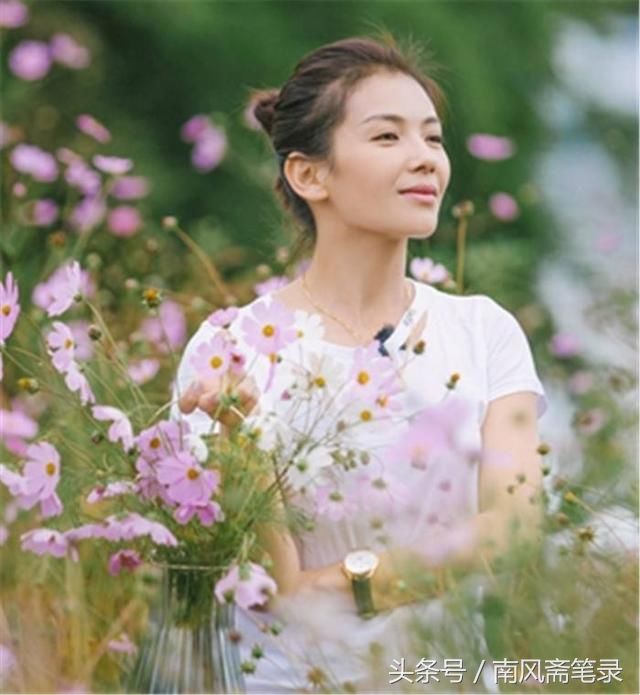 刘涛的表15万，李小璐的表60万，而她的表能在北京三环买2套房!