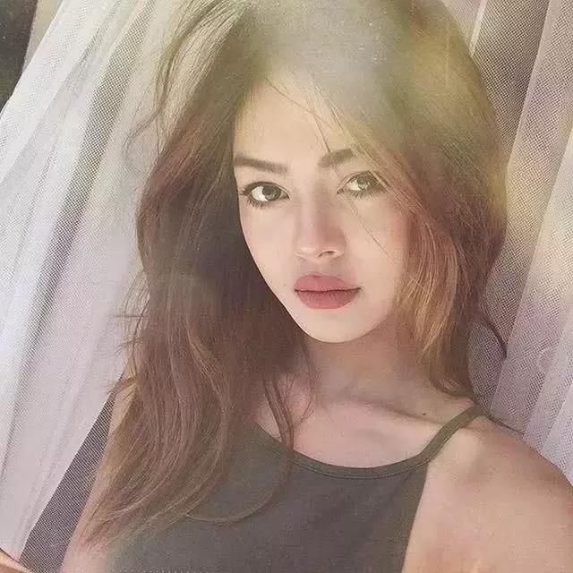 女生拥有这5个特征，被称作“女神瘦”!中2个你就偷着乐吧！