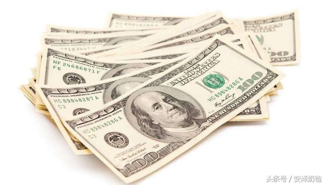 美国是如何通过黄金实现美元的国际霸主地位的？