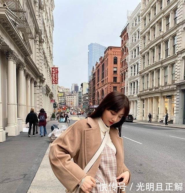  [欧美]朴秀荣悉心打扮现身时装周，3套造型融合淑女风与欧美型格