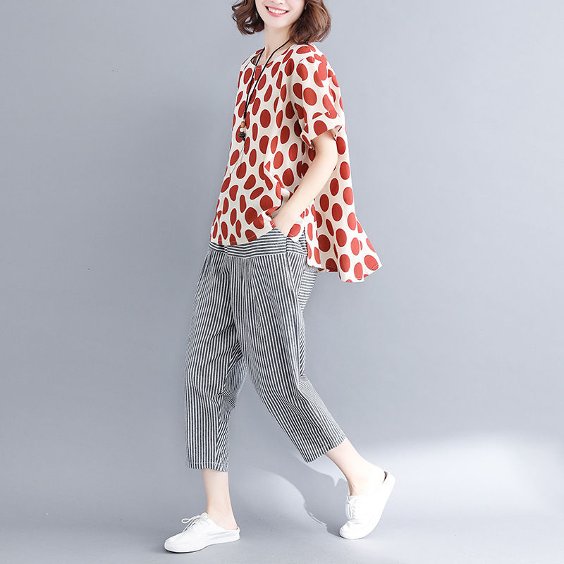 腰粗屁股大女人别穿紧身衣!瞧瞧图片女人这样穿，一个比一个惊艳